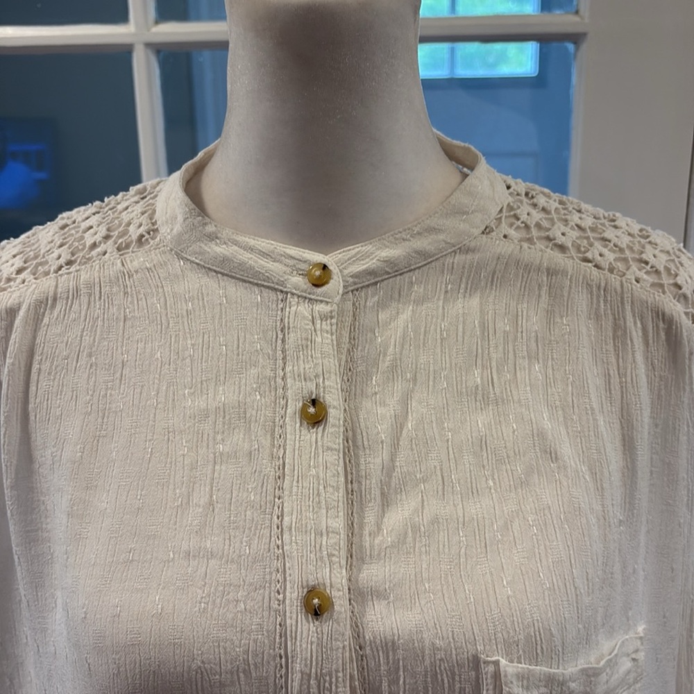 Free People ‘The Best’ Oversized Lace Back Button Down Shirt. Size M - Picture 2 of 9